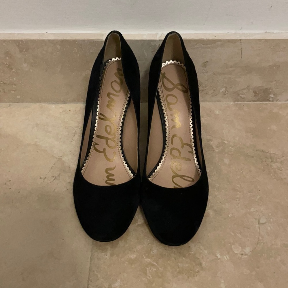 Sam Edelman round toe heel 7.5